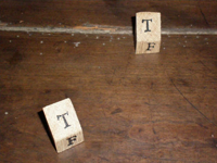 La Cabane Sul'Dos :: Jeu de dés en bois